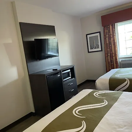 Quality Suites Tulsa I-44-2